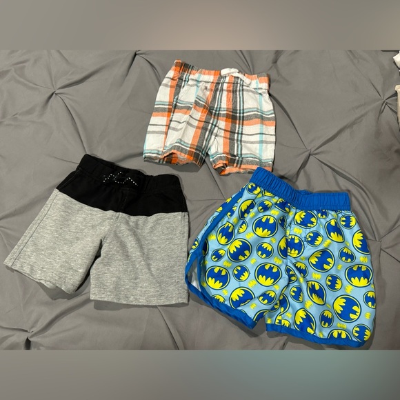 18 month Boy Bundle 8 Items - Picture 2 of 7